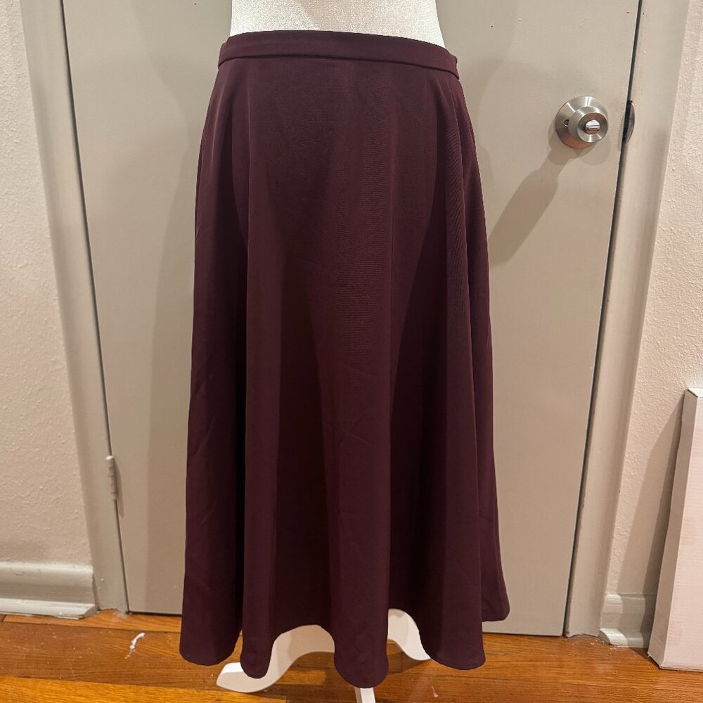 Uniqlo Midi Length Circular Skirt with POCKETS!